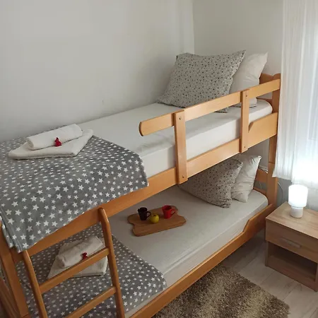 Kuca Za Odmor-aleksandra Σπίτι διακοπών *